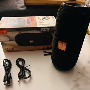 Portable Waterproof Wireless Speaker Brand New